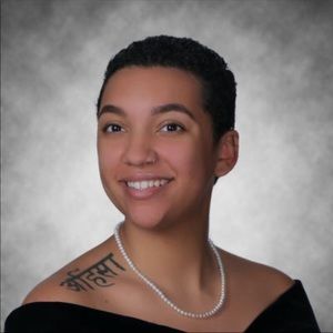 Meet your Posher, Aiyana